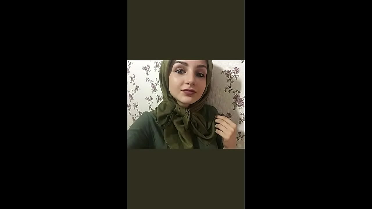 Sehen Sie Sich Das Türkische Erklärungskomma An Bilder Anzeigen Komma Hijab Türkischer Porno Und Ausländischer Porno